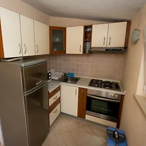 Ivana Apartman Trogir